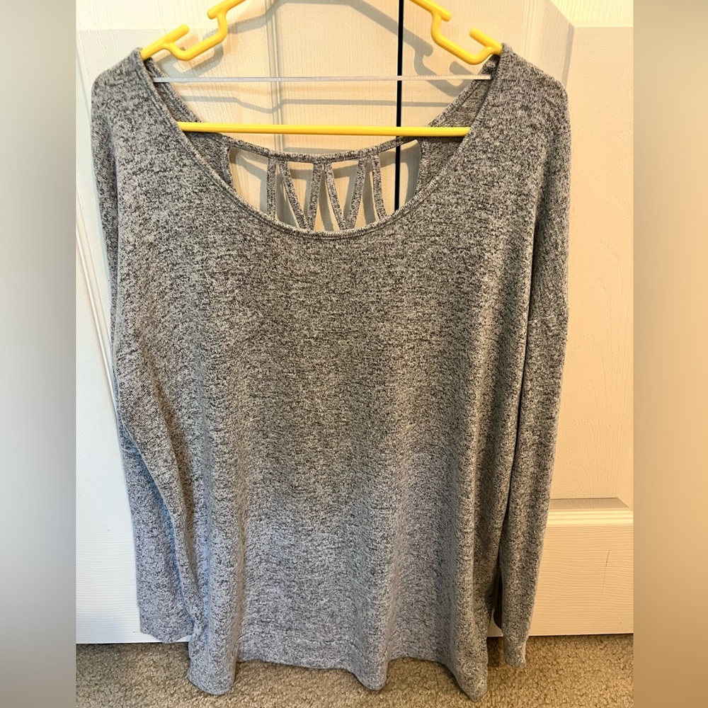 Gray shirt open back